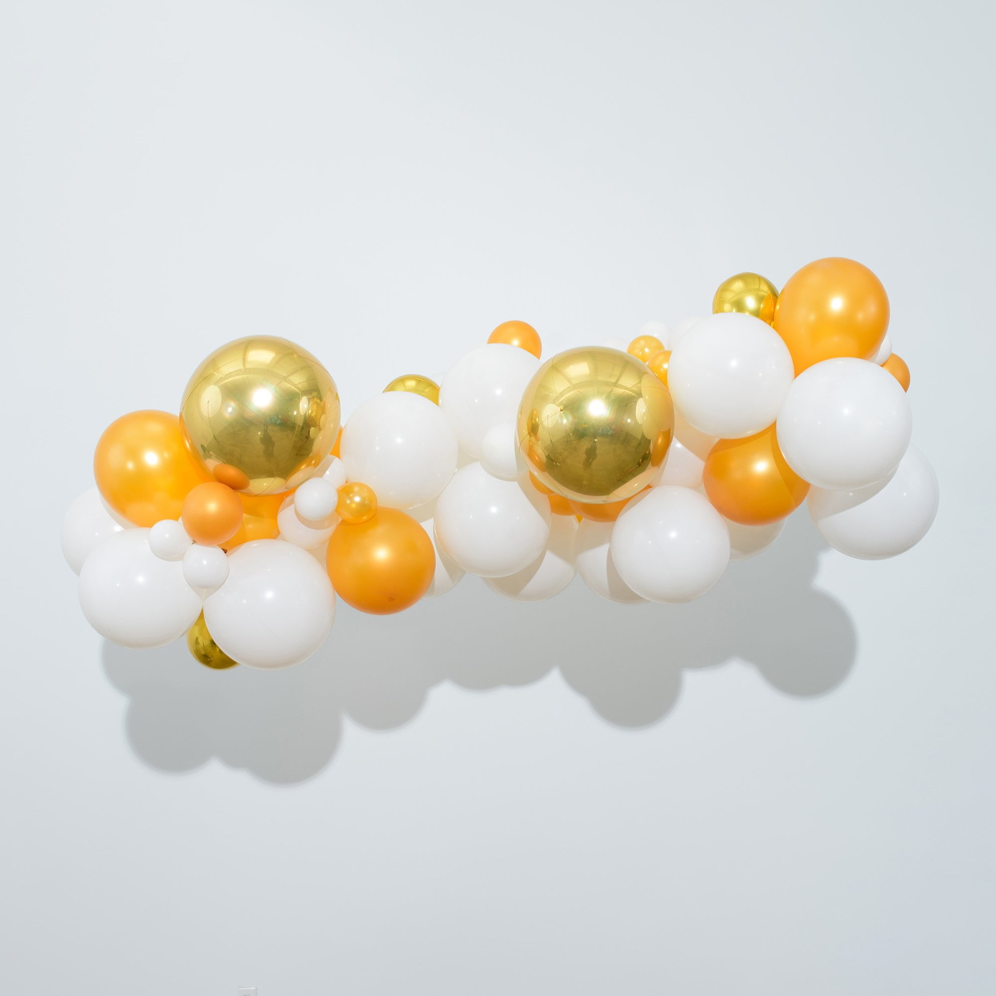 white-and-gold-garland-01